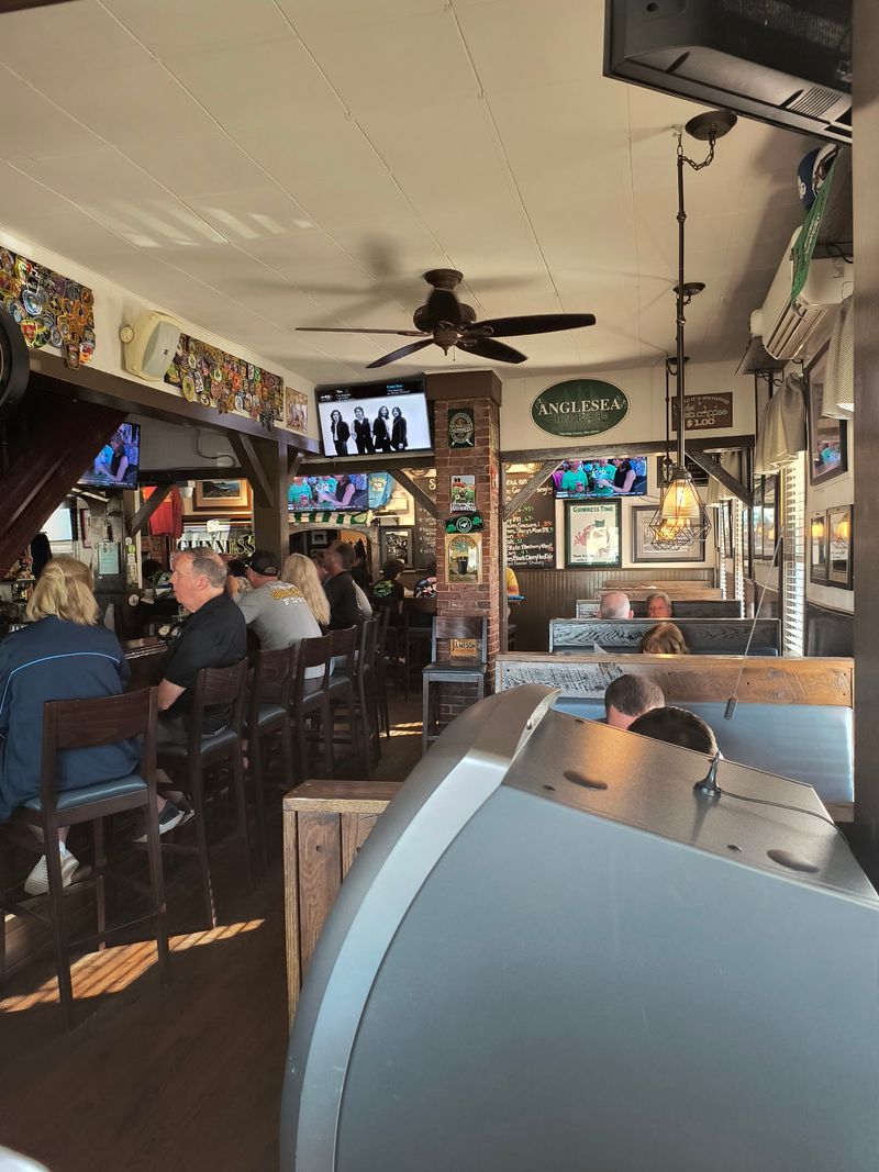 Quizzo Nights And Other Weekly Fun Quizzo Nights And Other Weekly Fun