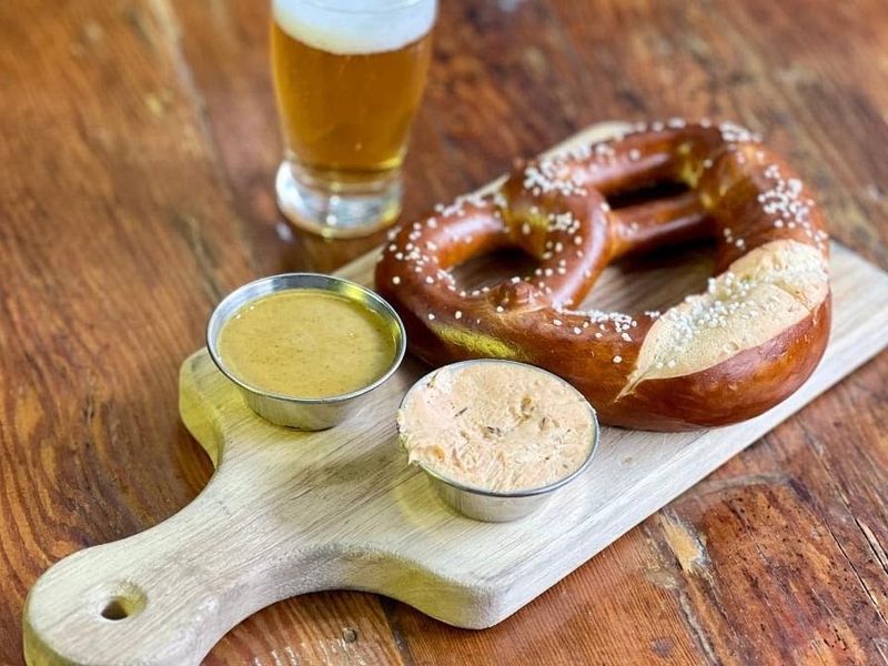 Rasselbock Kitchen & Beer Garden, Mar Vista