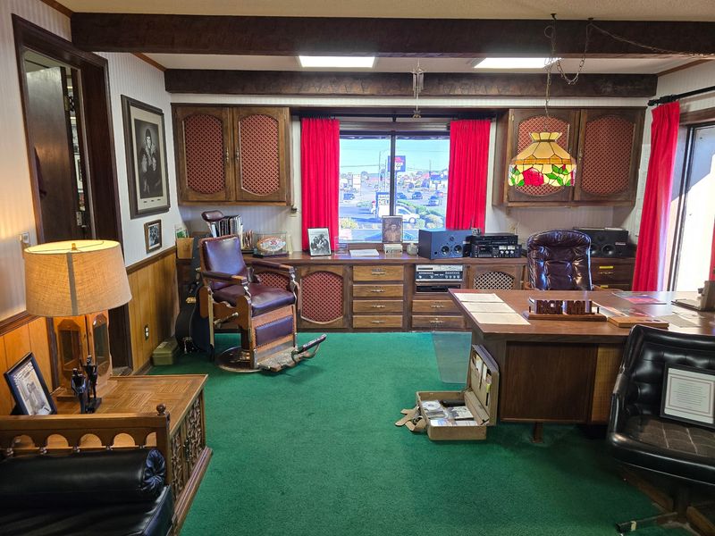 Rick Hall's Office on the Backstage Tour Rick Hall's Office on the Backstage Tour