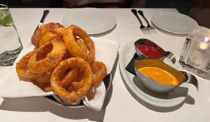 RingSide Steakhouse, Portland