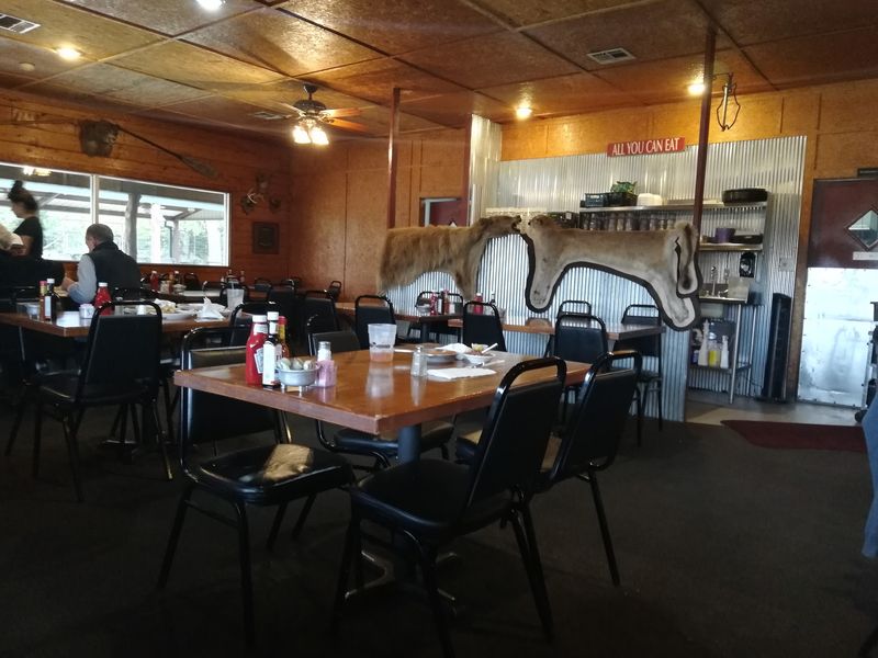 Rustic Inside And Not Trying To Impress Anyone Rustic Inside And Not Trying To Impress Anyone