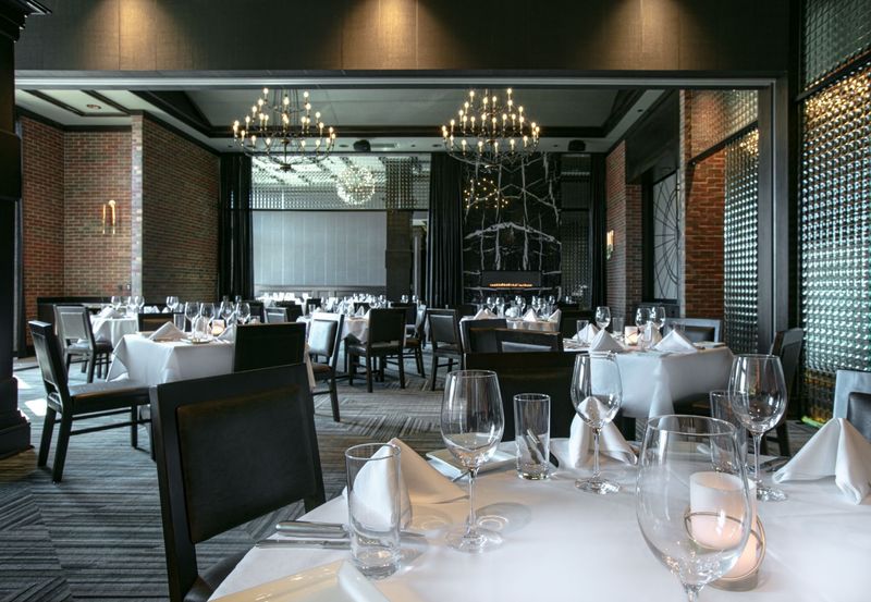 Ruth’s Chris Steak House, Chesterfield Ruth’s Chris Steak House, Chesterfield