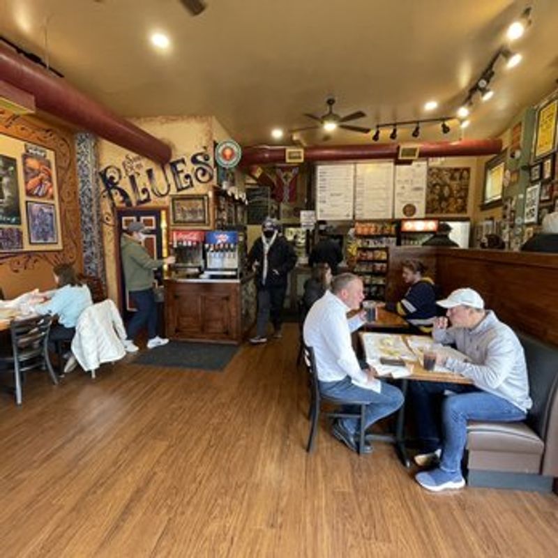 Seating Is Tight, So Plan Your Table Strategy Seating Is Tight, So Plan Your Table Strategy