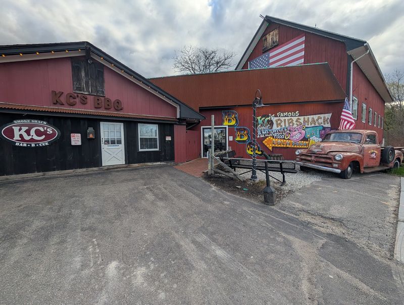 Second Street's Barn-Red Landmark