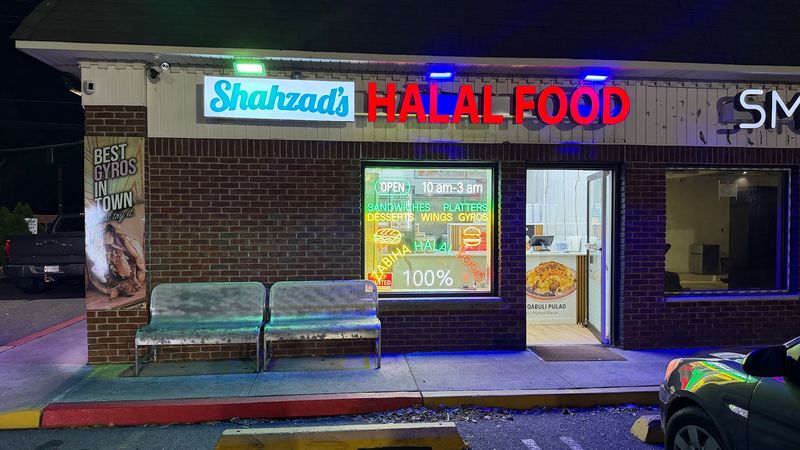 Shahzad's Halal Food, Parlin