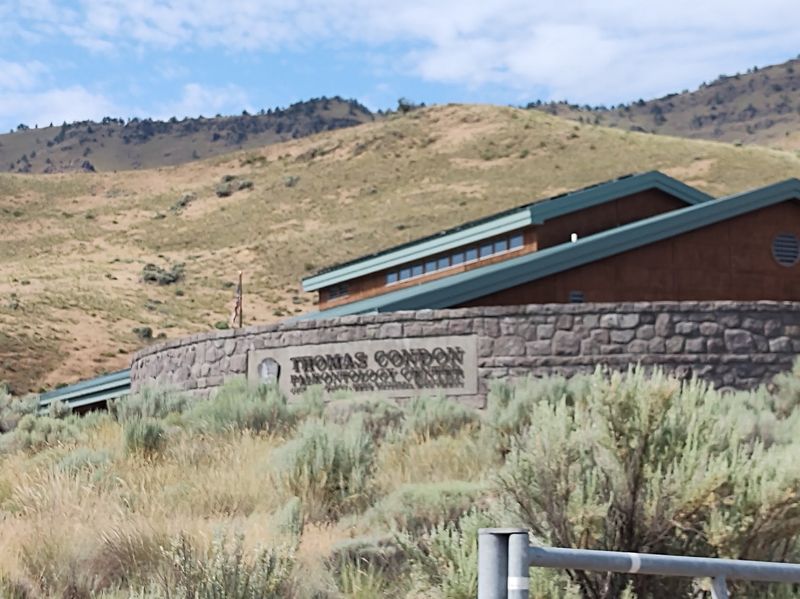 Sheep Rock Unit and the Thomas Condon Paleontology Center Sheep Rock Unit and the Thomas Condon Paleontology Center