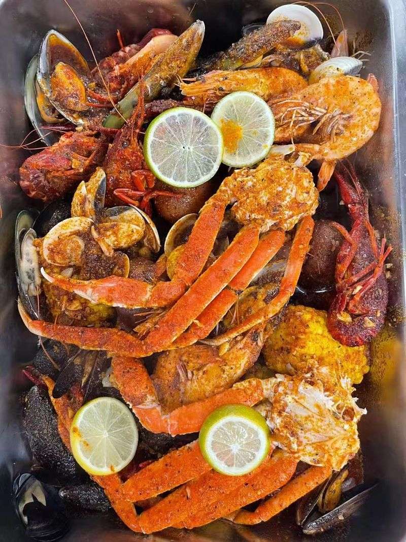 Shellfish That Tastes Like It Traveled Well Shellfish That Tastes Like It Traveled Well