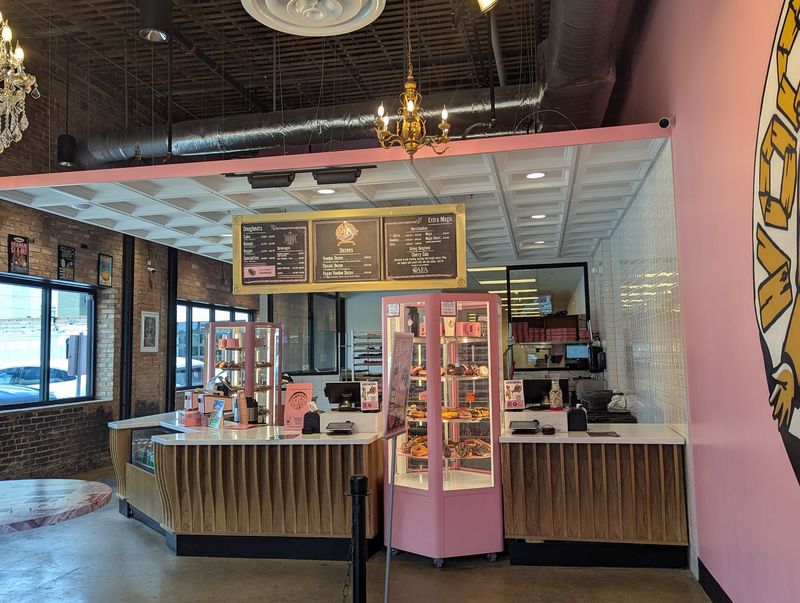 Signature Creations Regulars Reach For First Signature Creations Regulars Reach For First
