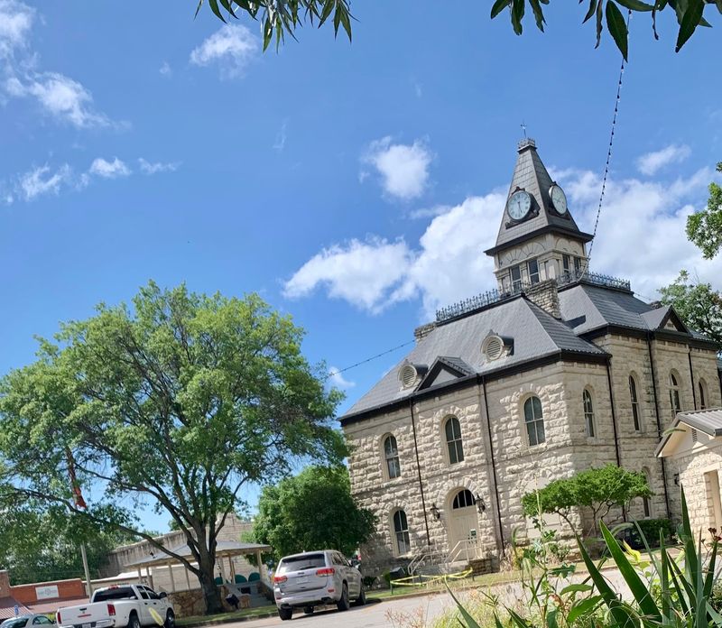 Small Towns Where the Charm Costs Nothing Small Towns Where the Charm Costs Nothing