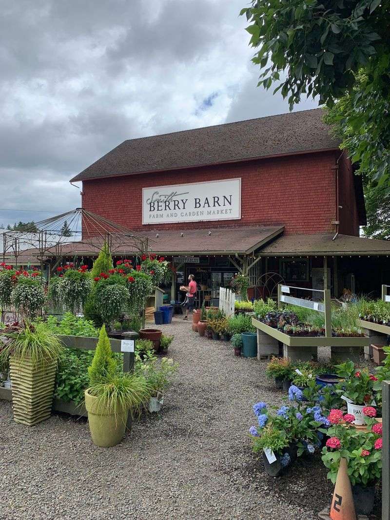Smith Berry Barn, Hillsboro