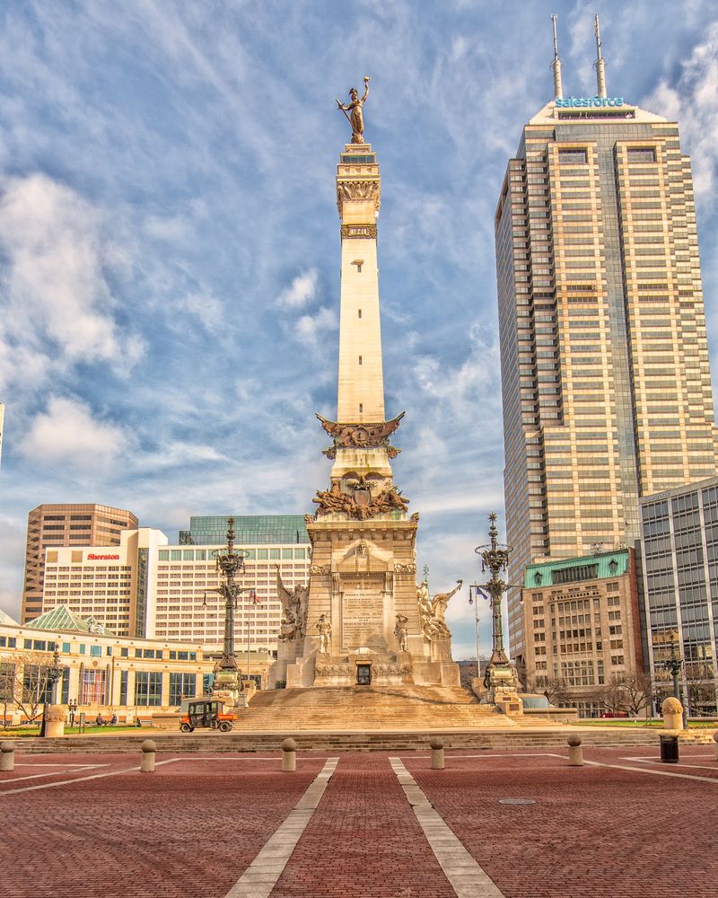 Soldiers and Sailors Monument in Indianapolis Soldiers and Sailors Monument in Indianapolis