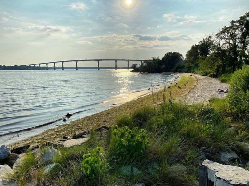Solomons Island