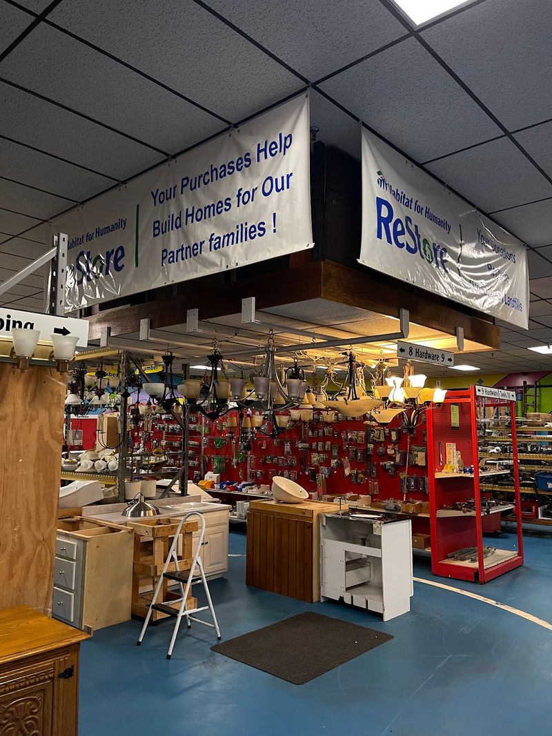 Southeast NH Habitat For Humanity ReStore, Newington Southeast NH Habitat For Humanity ReStore, Newington