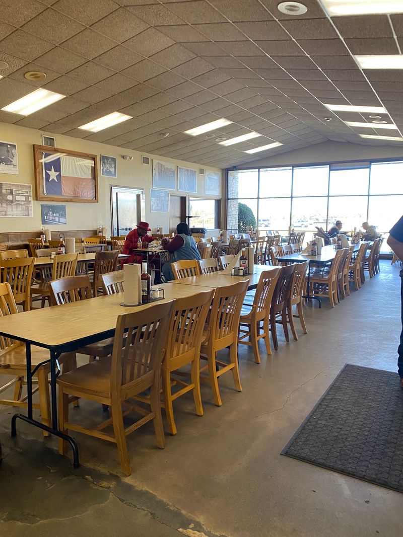Southside Market and Barbeque, 1212 US-290, Elgin, TX 78621