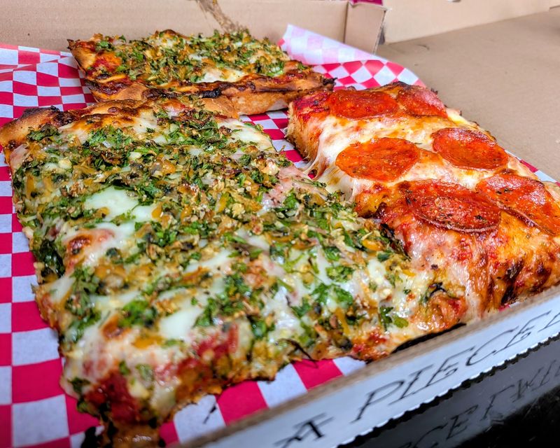 Square Slices with a Crust That Does Two Things at Once Square Slices with a Crust That Does Two Things at Once