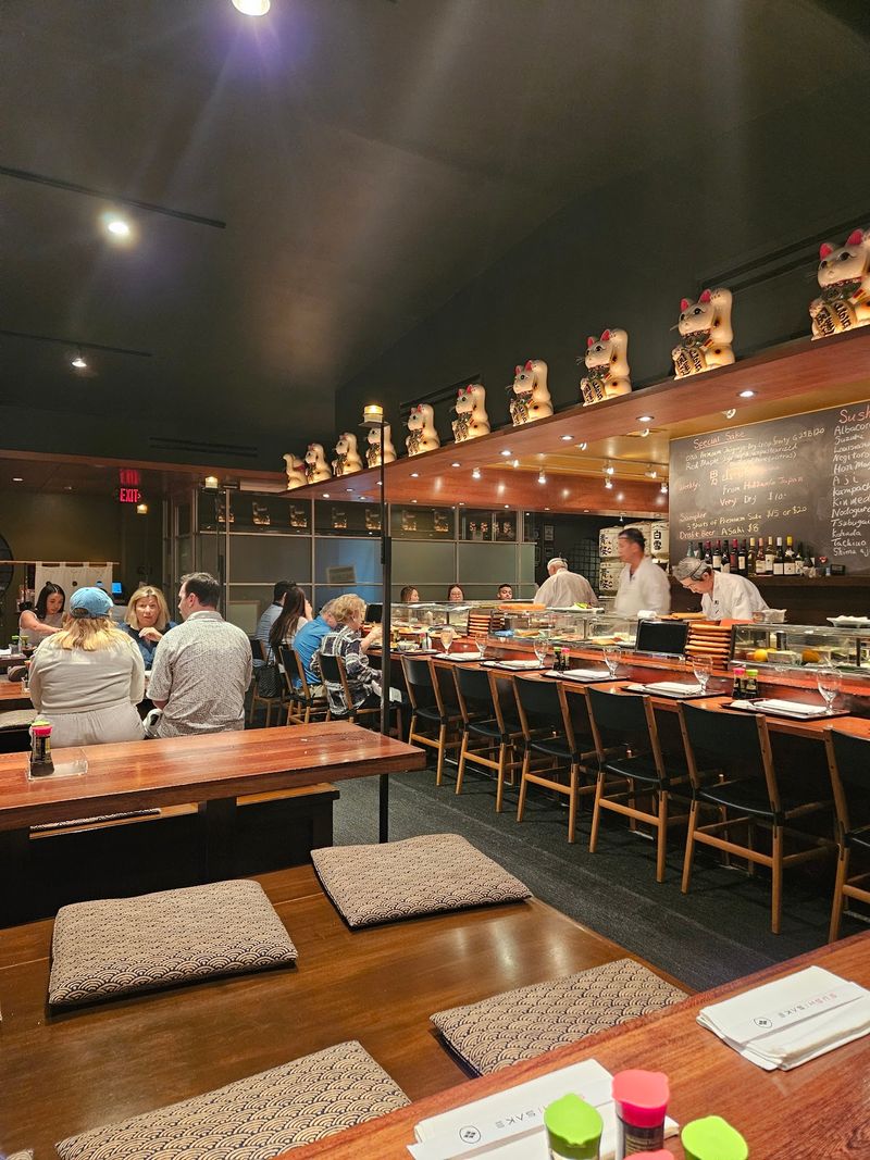 Sushi Sake Sushi Sake