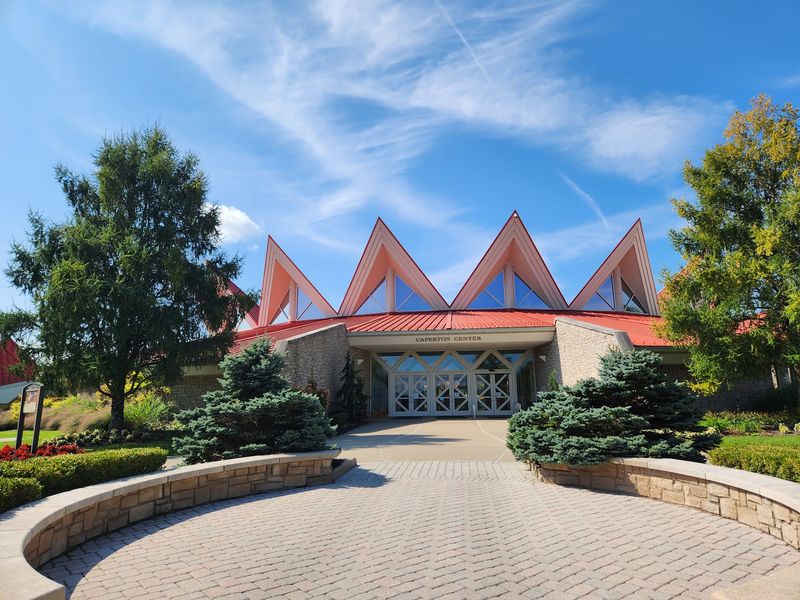 Tamarack Marketplace