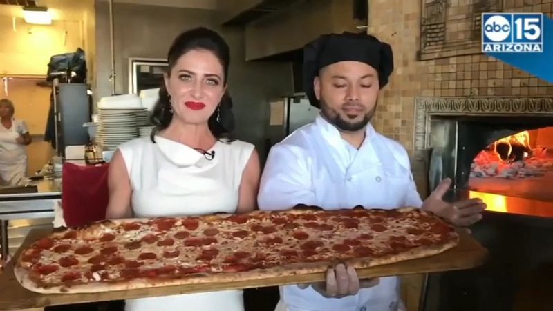 That Famous 39-Inch Metro Pizza
