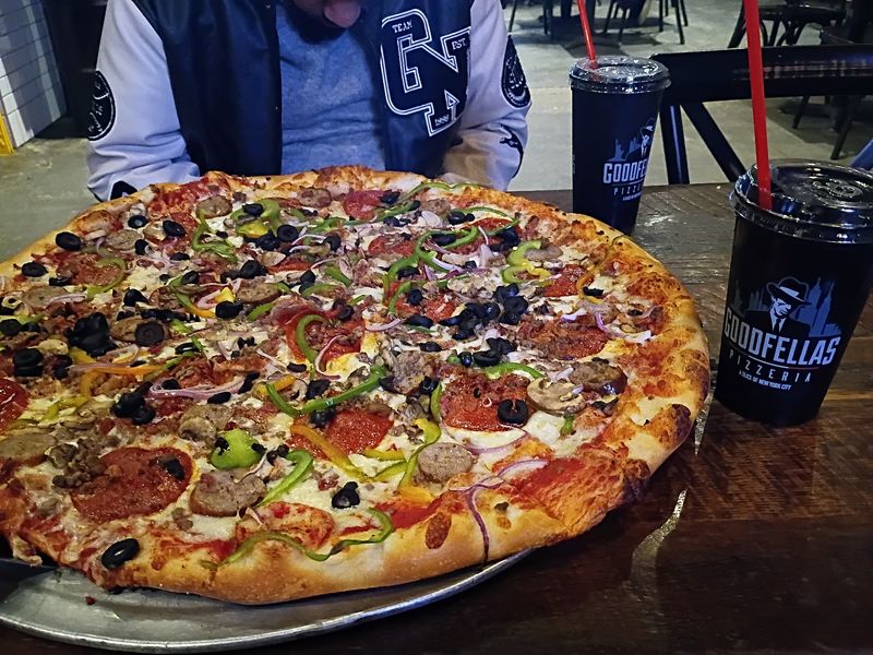 The 22-Inch Pie And Its Legendary Slices The 22-Inch Pie And Its Legendary Slices