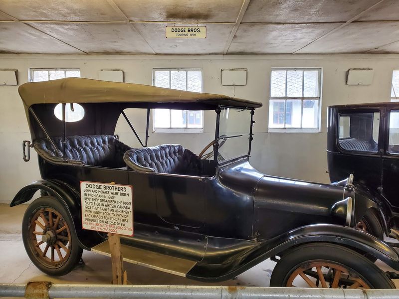 The Antique Car Museum That Stops You in Your Tracks The Antique Car Museum That Stops You in Your Tracks