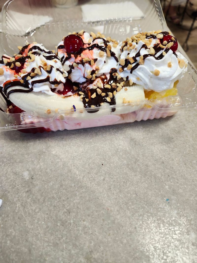The Banana Split That Became a Legend The Banana Split That Became a Legend