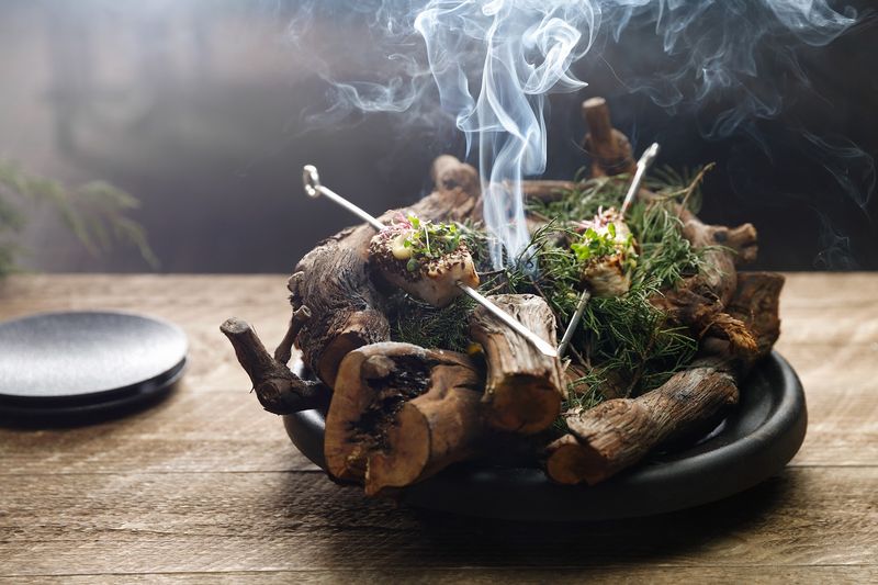 The Five-Course Tasting Menu That Tells a Story The Five-Course Tasting Menu That Tells a Story