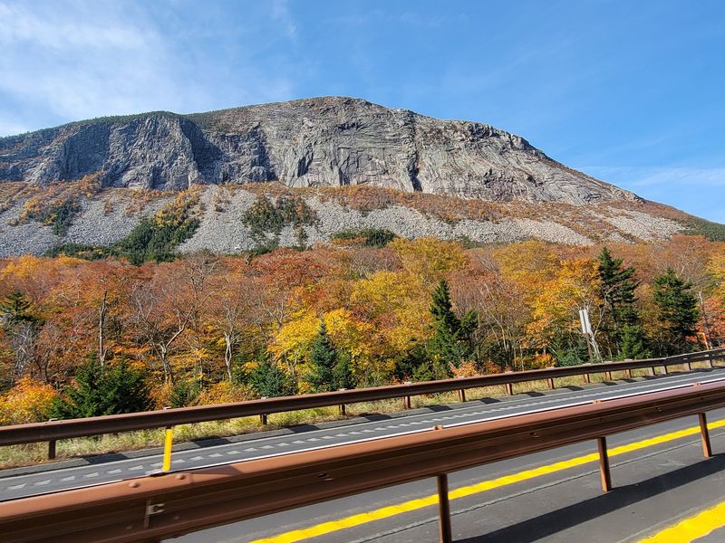The Franconia Notch Bike Path Turns Scenery Into Sport