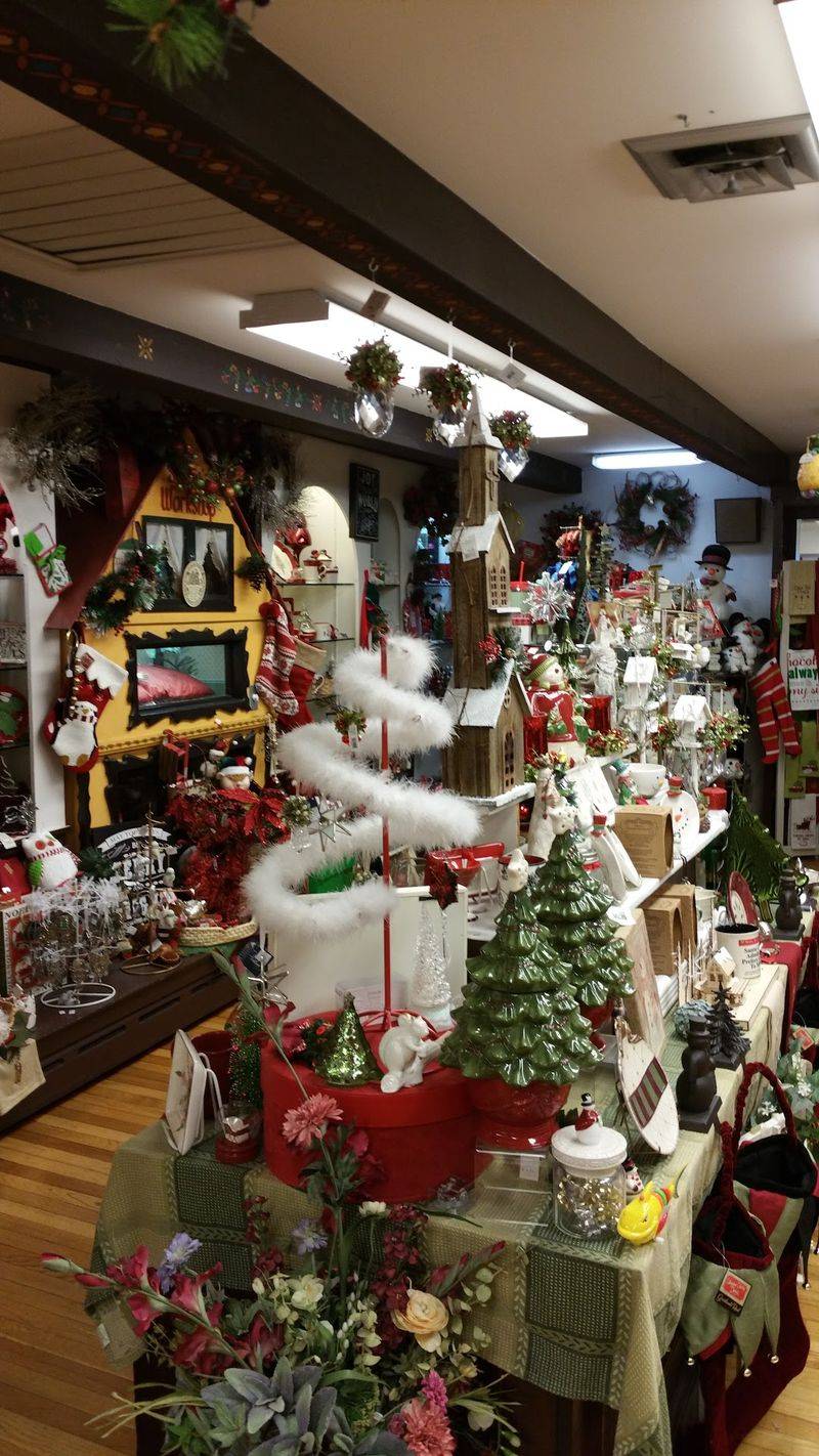 The Gift Shop That Keeps Surprising You The Gift Shop That Keeps Surprising You