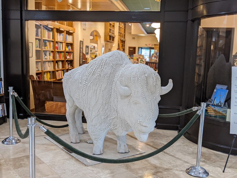 The Grand Entrance Welcomes You