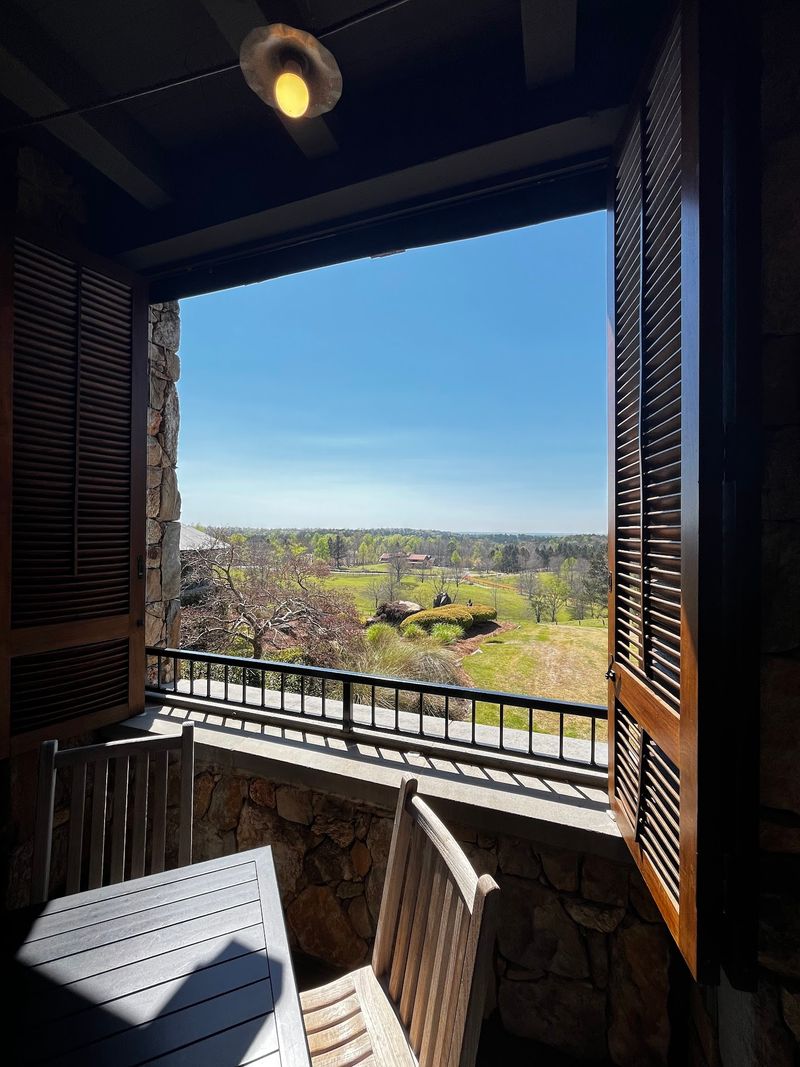 The Jaw-Dropping Hilltop Location That Rewards the Journey