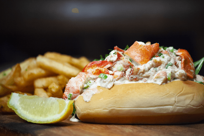 The Lobster Roll That Earns Its Reputation