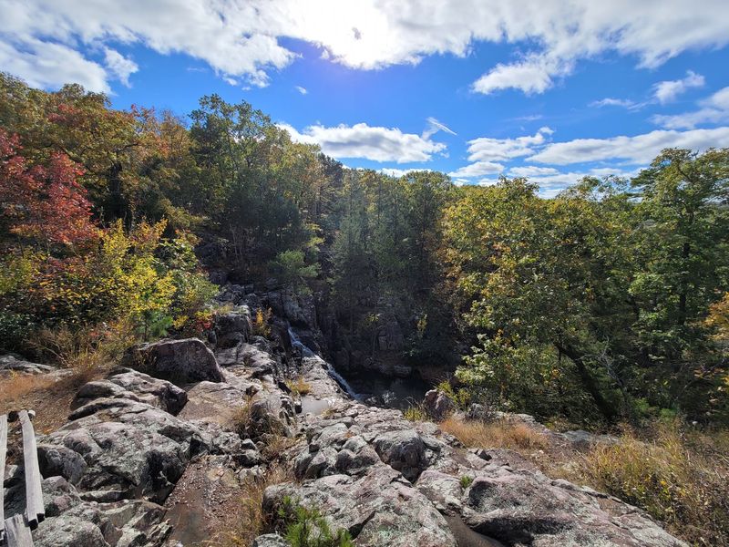 The Mina Sauk Falls Loop Trail
