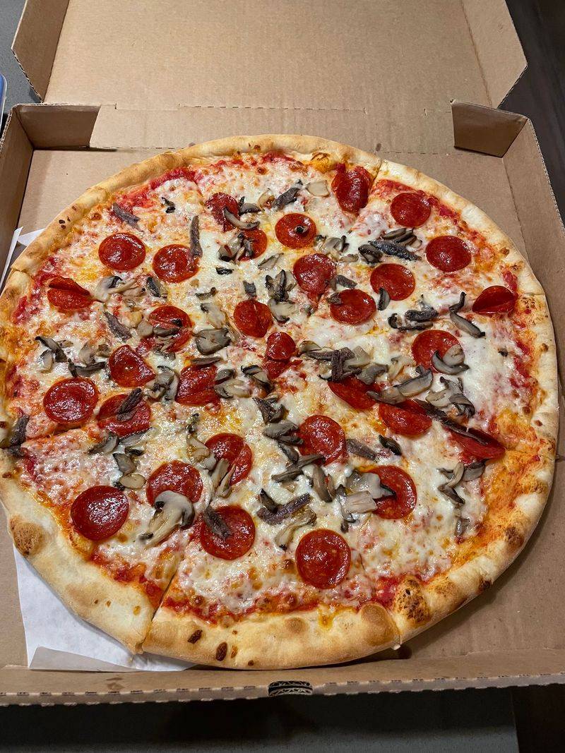 The Pepperoni Pie Everyone Talks About The Pepperoni Pie Everyone Talks About