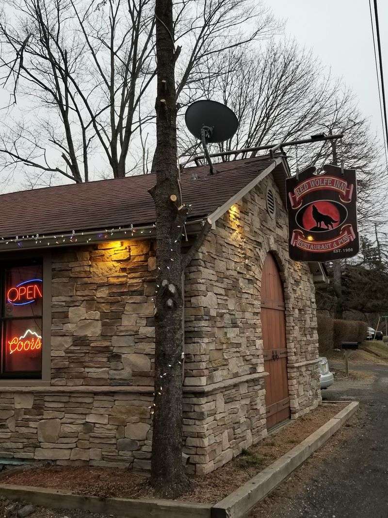 The Stone Exterior That Fools Almost Everyone