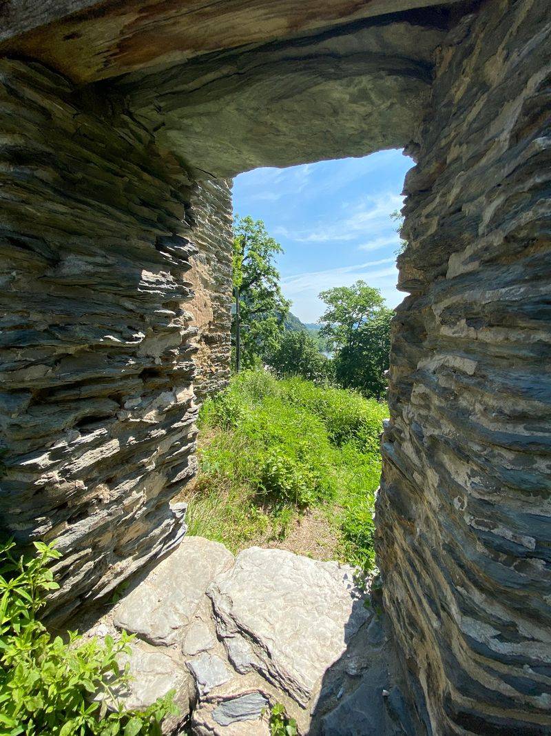 The View That Makes Ruins Beautiful The View That Makes Ruins Beautiful