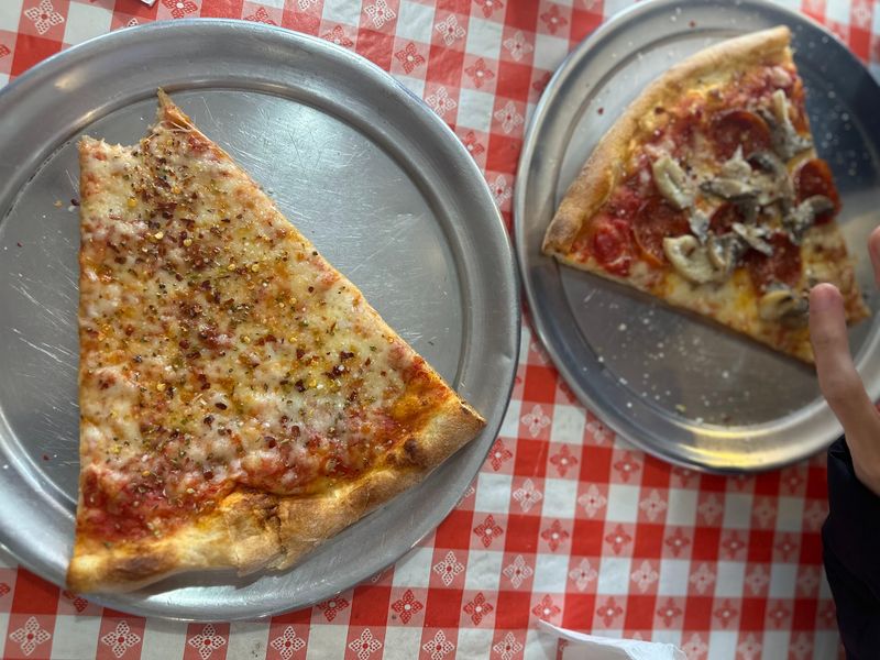 Thin-Crust New York Style, Done Right Thin-Crust New York Style, Done Right