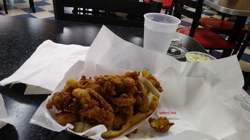Those Fried Clams Deserve Their Own Fan Club