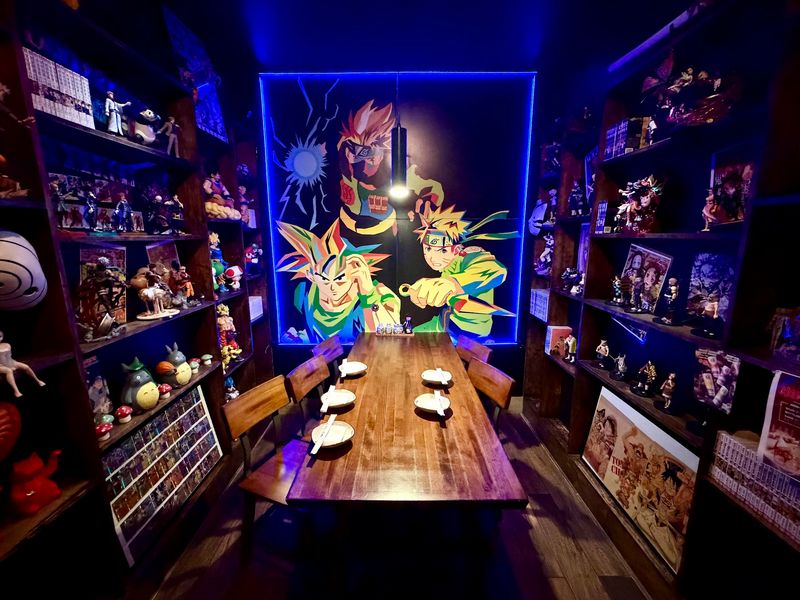 Tiny Themed Rooms With Big Personalities