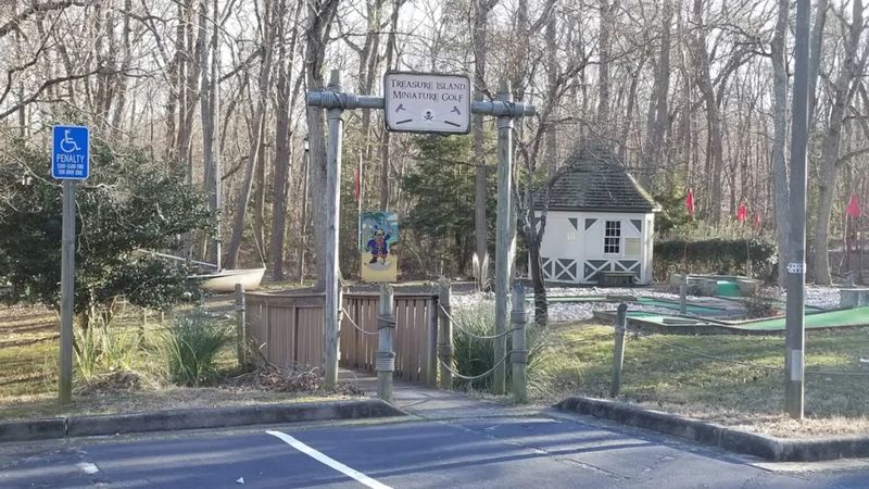 Treasure Island Mini Golf for the Whole Crew