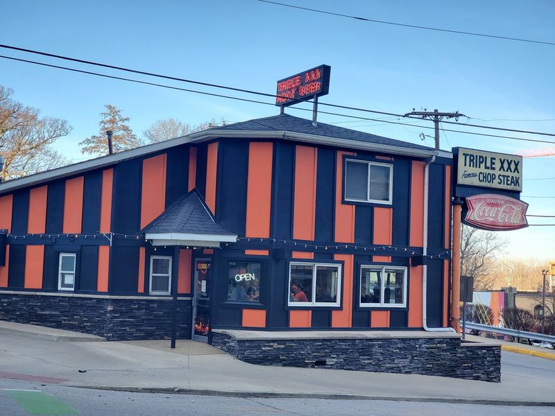 Triple XXX Family Restaurant, West Lafayette Triple XXX Family Restaurant, West Lafayette