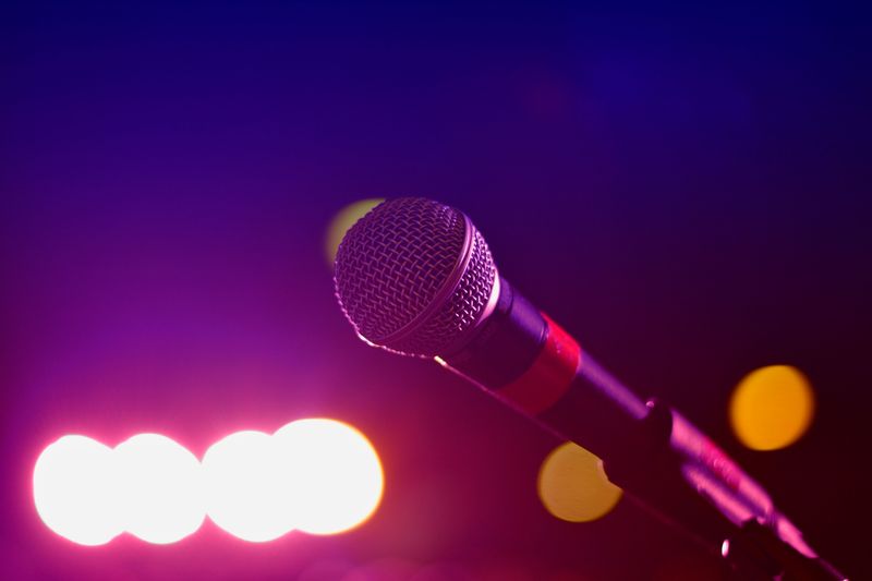 Trivia Nights, Karaoke, and the Pulse of Bremen