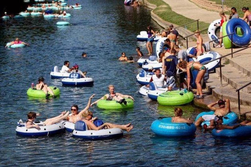 Tubing the Comal River, New Braunfels