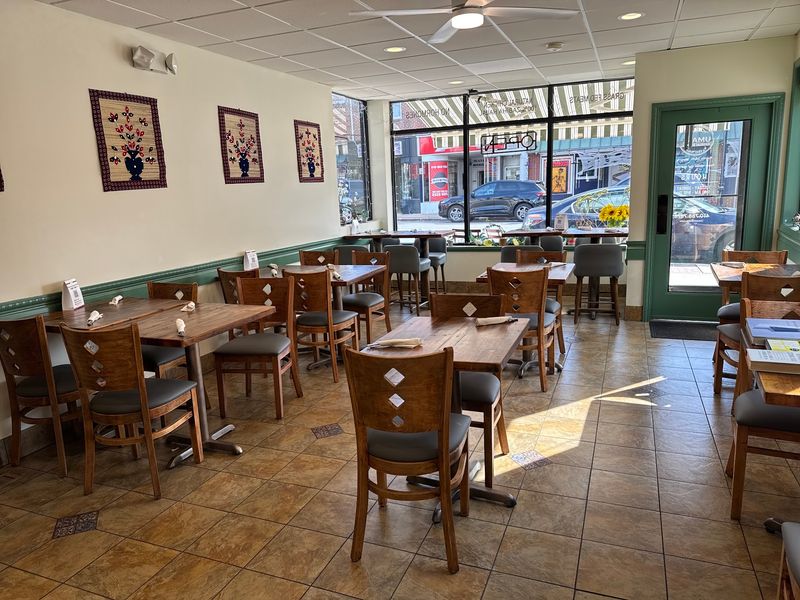 Umami Global Bistro
