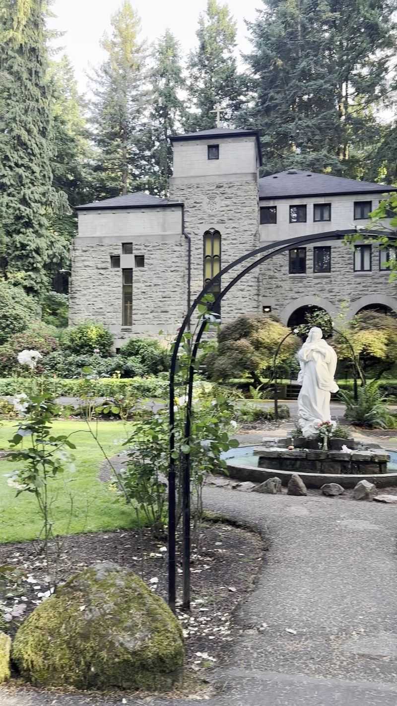 Upper gardens where the city disappears