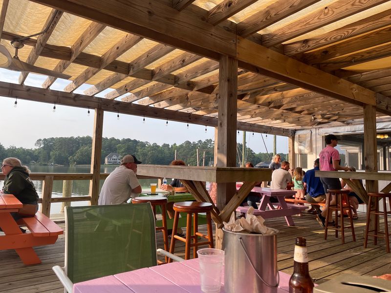 Urbanna Seafood Market and Raw Bar (Urbanna) Urbanna Seafood Market and Raw Bar (Urbanna)