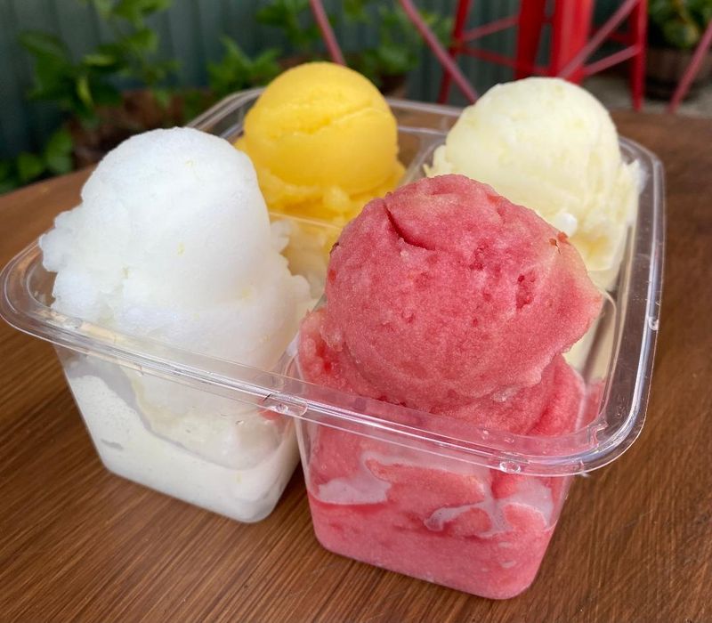 Vanilla Ice Cream Meets Italian Ice Vanilla Ice Cream Meets Italian Ice