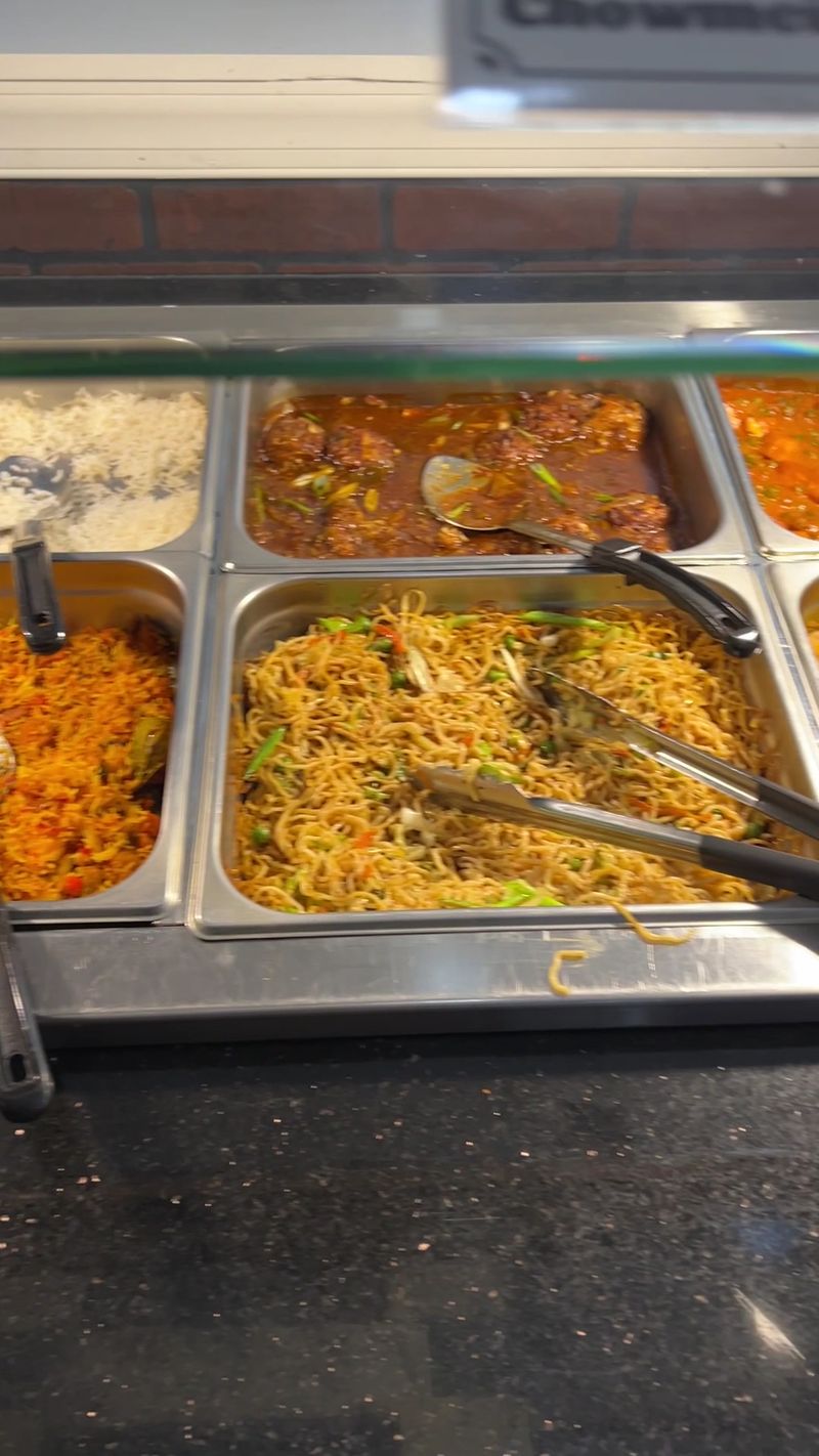 Vegetarian And Vegan Diners Actually Get Options Here