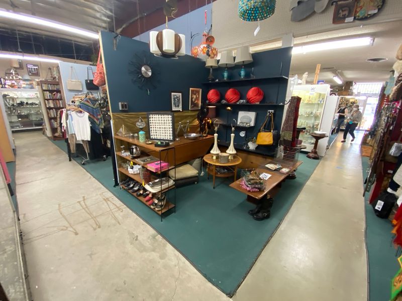 Vintage Kitchenware That Sparks Memories Vintage Kitchenware That Sparks Memories