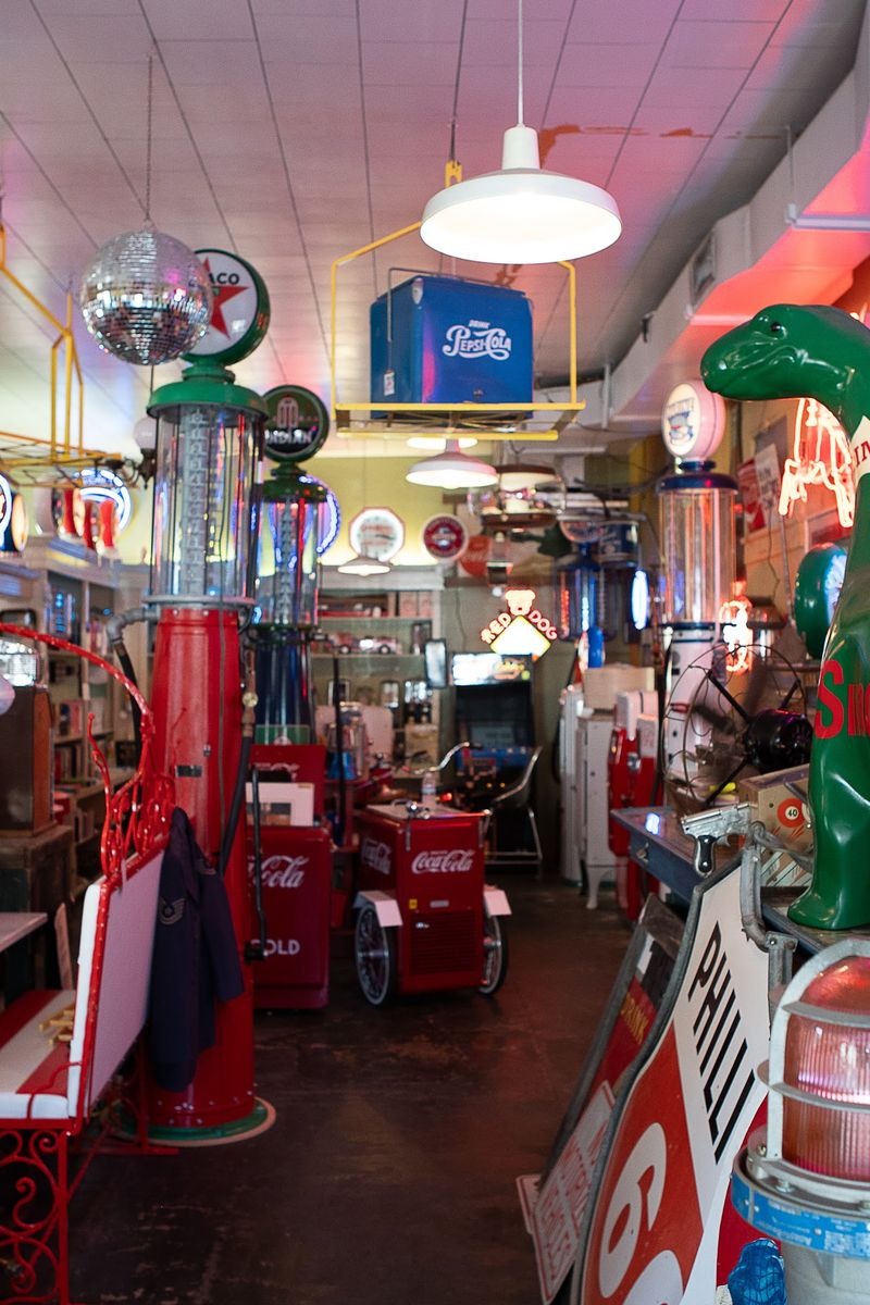 Vintage Vending Machines That Defined American Cool Vintage Vending Machines That Defined American Cool