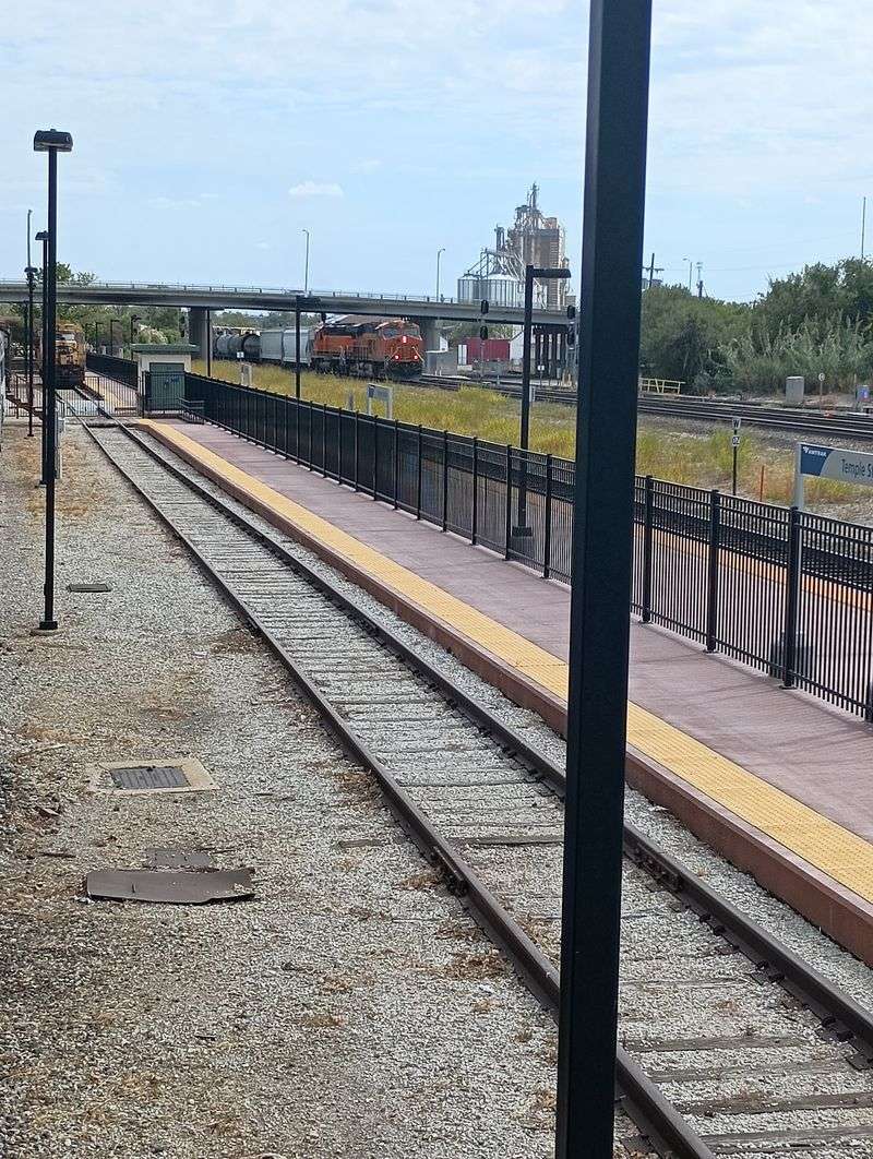 Watch Live Trains From a Front Row Seat Watch Live Trains From a Front Row Seat